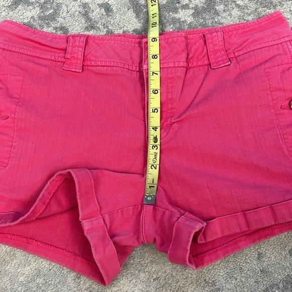 Tory Burch Mid Rise Cuffed Chino Jean Shorts Pink Gold Tone Medallion Buttons 30 - Picture 6 of 9